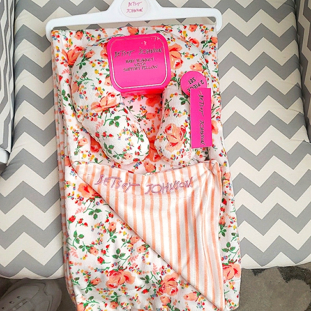 Betsey Johnson baby blanket with support pillow
